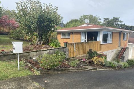 Photo of property in 1/20 Morriggia Place, Bayview, Auckland, 0629