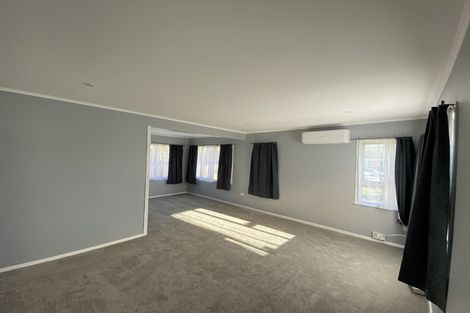 Photo of property in 20 Clayton Road, Manurewa, Auckland, 2102