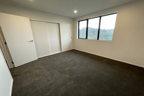 Photo of property in 10 Bee Lane, Whitby, Porirua, 5024