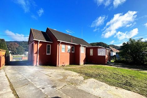 Photo of property in 110 Reynolds Street, Taita, Lower Hutt, 5011