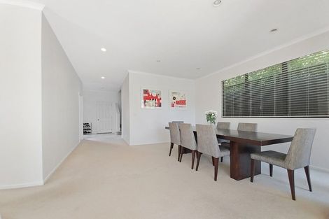 Photo of property in 5 Canterbury Park Lane, Ellerslie, Auckland, 1051