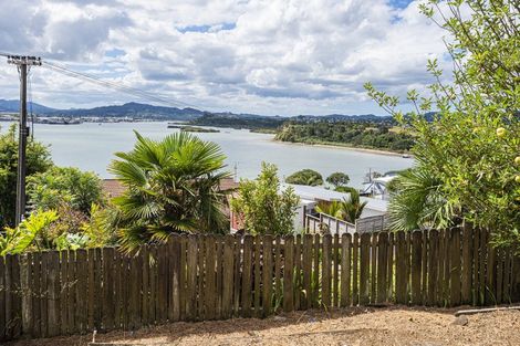 Photo of property in 2 Munro Street, Onerahi, Whangarei, 0110