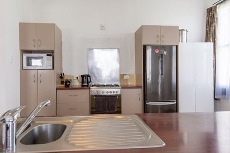 Photo of property in 170 High Street, Dannevirke, 4930