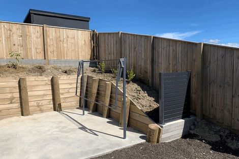 Photo of property in 4 Edenmore Terrace, Fitzherbert, Palmerston North, 4410