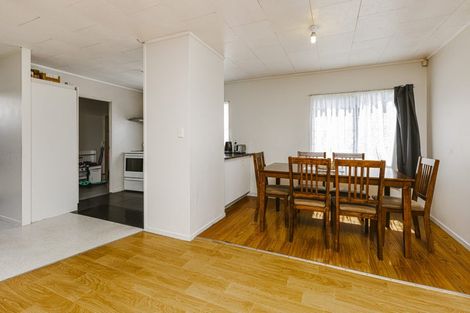 Photo of property in 1/22 Barneys Farm Road, Clendon Park, Auckland, 2103