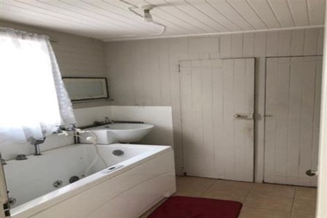 Photo of property in 27 Mason Avenue, Otahuhu, Auckland, 1062