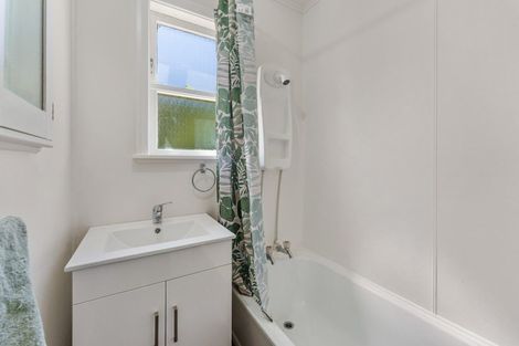Photo of property in 51 Wilkie Crescent, Naenae, Lower Hutt, 5011