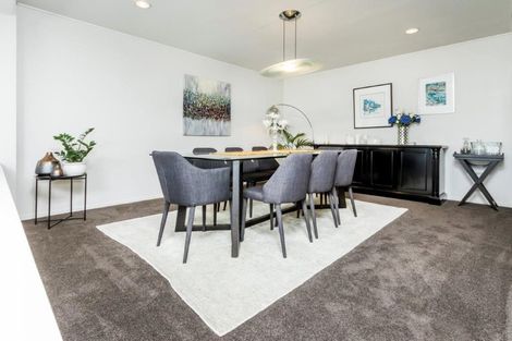 Photo of property in 246/44 Ocean View Road, Milford, Auckland, 0620