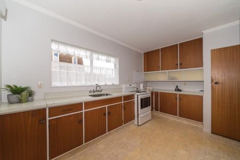 Photo of property in 2 Moyne Avenue, Milson, Palmerston North, 4414