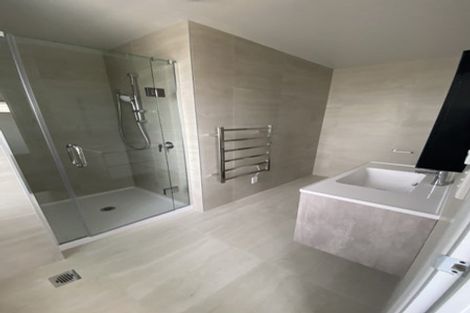 Photo of property in 32d Potter Avenue, Northcote, Auckland, 0627