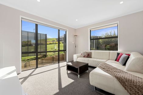 Photo of property in 4 Laly Haddon Place, Matakana, Warkworth, 0985