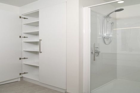 Photo of property in Riverena Flats, 377 Barbadoes Street, Christchurch Central, Christchurch, 8011