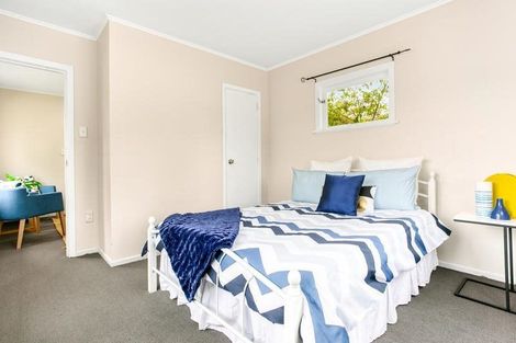 Photo of property in 24 Northall Road, New Lynn, Auckland, 0600