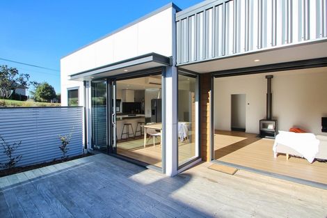 Photo of property in 64 Derwent Street, Oamaru North, Oamaru, 9400