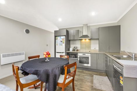 Photo of property in 9/31 Jones Crescent, Melville, Hamilton, 3206