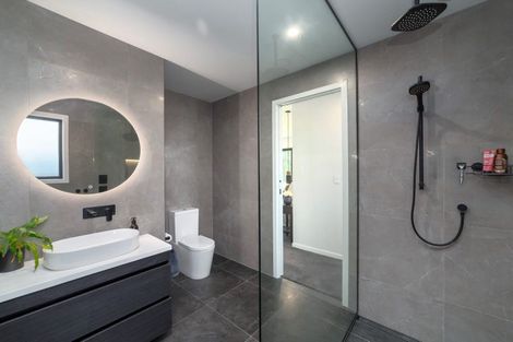 Photo of property in 1 Matai Grove, Greytown, 5712