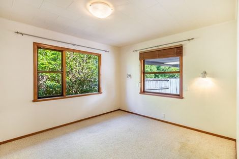 Photo of property in 1 Nisbet Terrace, Kinloch, Taupo, 3377