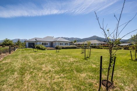Photo of property in 12 Ewen Place, Hanmer Springs, 7334