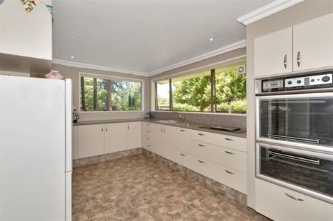 Photo of property in 219 Main North Road, Redwood, Christchurch, 8051