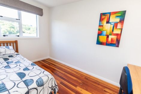 Photo of property in 131 Seatoun Heights Road, Miramar, Wellington, 6022