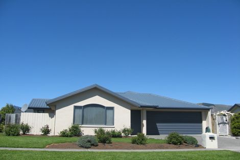 Photo of property in 16 Allport Place, Stoke, Nelson, 7011