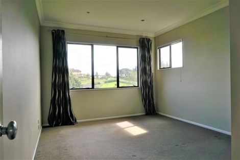 Photo of property in 14 Michael Bosher Way, Flat Bush, Auckland, 2019