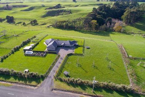 Photo of property in 132 Ngaio Road, Halcombe, Palmerston North, 4479