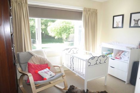 Photo of property in 28 Manor Place, Bryndwr, Christchurch, 8053