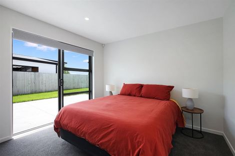 Photo of property in 2 Loch Tanna Way, Broomfield, Christchurch, 8042