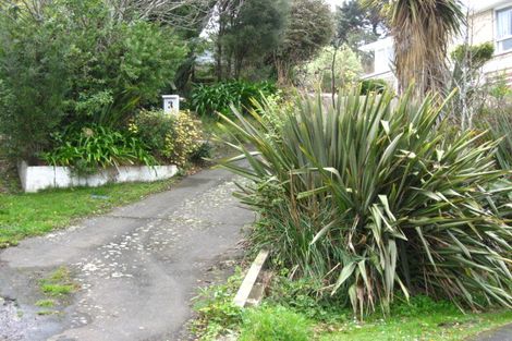 Photo of property in 3 Roger Street, Macandrew Bay, Dunedin, 9014