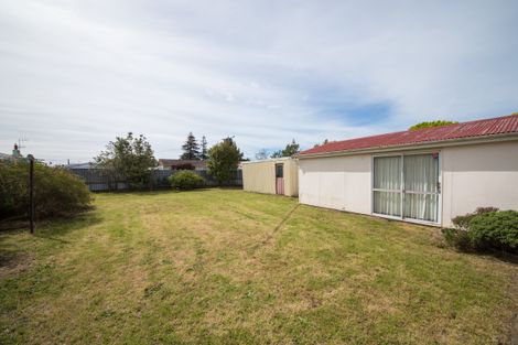 Photo of property in 23 Featherston Street, Takaro, Palmerston North, 4412