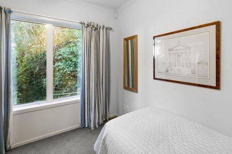 Photo of property in 55c Bolton Street, Kelburn, Wellington, 6012