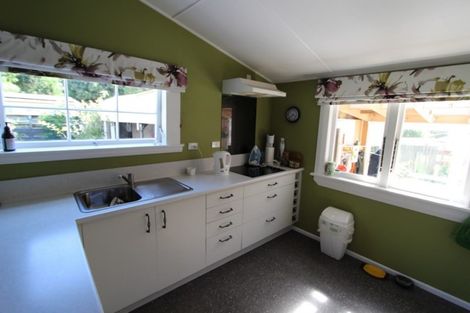 Photo of property in 9 Olsen Street, Eketahuna, 4900