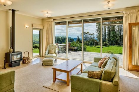 Photo of property in 92 Kaitawa Road, Hautere, Otaki, 5582