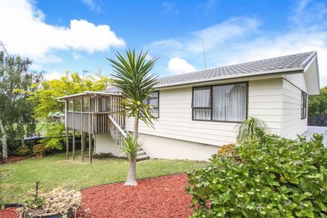 Photo of property in 46 Keegan Drive, Massey, Auckland, 0614