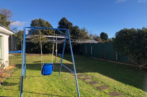 Photo of property in 61 Mako Mako Road, Levin, 5510