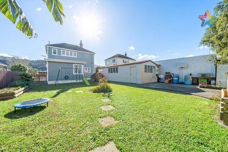 Photo of property in 68 Churton Crescent, Taita, Lower Hutt, 5011
