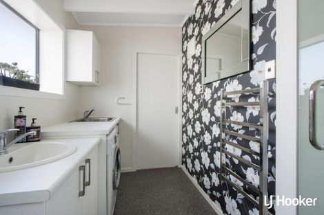 Photo of property in 12 Snell Crescent, Waihi Beach, 3611