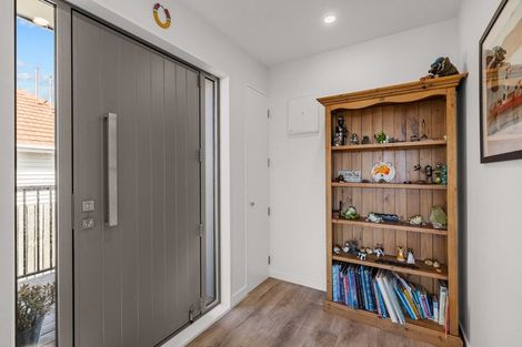 Photo of property in 86 Bridge Street, New Brighton, Christchurch, 8061