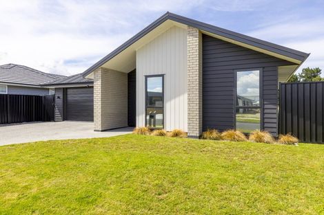 Photo of property in 130 Harakeke Drive, Wharewaka, Taupo, 3330