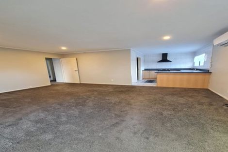 Photo of property in 1/53 Priestley Drive, Bucklands Beach, Auckland, 2014