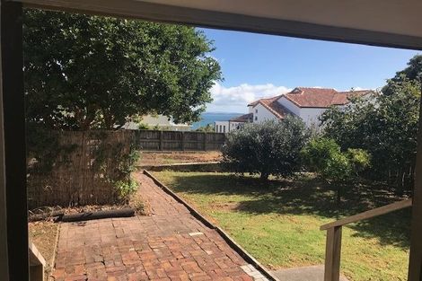 Photo of property in 1454 Whangaparaoa Road, Army Bay, Whangaparaoa, 0930