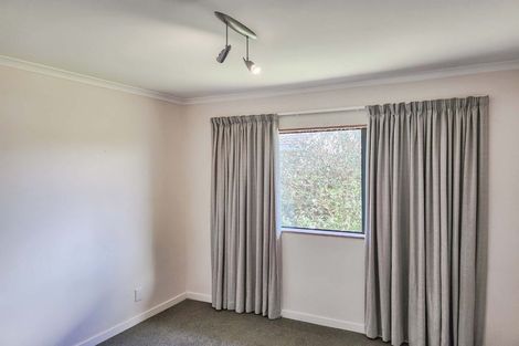 Photo of property in 115 Waiwhetu Road, Waterloo, Lower Hutt, 5011