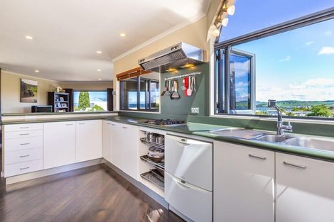 Photo of property in 78 Harvey Street, Waipahihi, Taupo, 3330