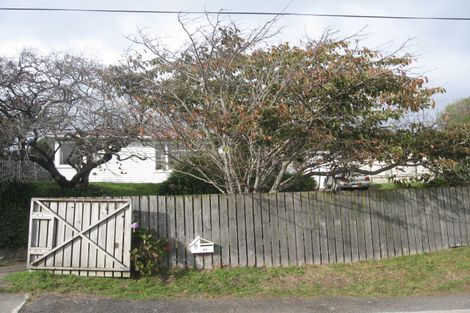 Photo of property in 44 Glen Road, Raumati South, Paraparaumu, 5032
