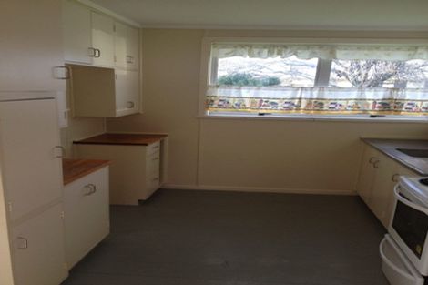 Photo of property in 22 Scarborough Road, Flaxmere, Hastings, 4120