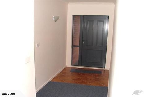 Photo of property in 39b Carlyle Street, Leamington, Cambridge, 3432