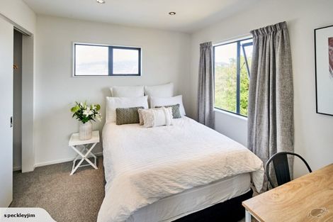 Photo of property in 28 Caledonia Street, Miramar, Wellington, 6022