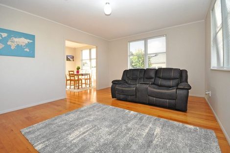 Photo of property in 19 Orchard Rise, Rosehill, Papakura, 2113