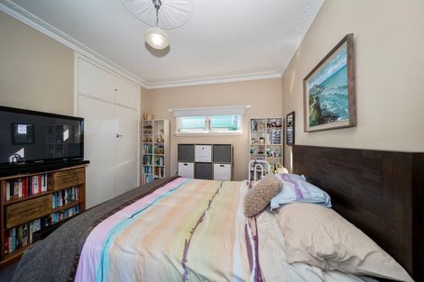 Photo of property in 13 Hori Street, Vogeltown, New Plymouth, 4310
